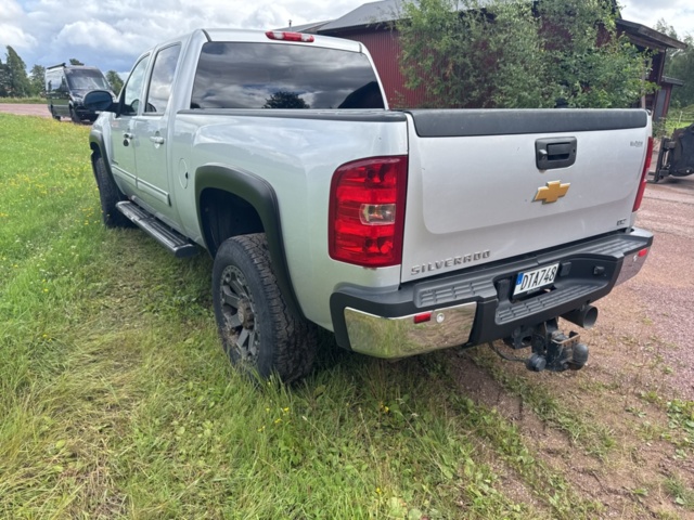 1321850-16 Chevrolet Silverado 2500 HD Crew Cab 6.6 V8 Duramax 4WD Automatisk, 402hk, 2012
