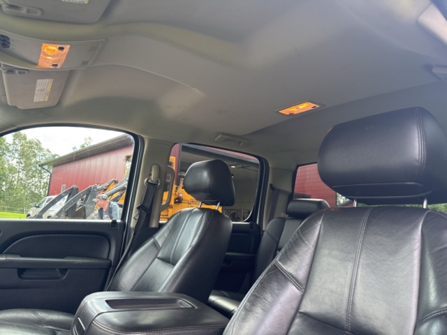 1321850-23 Chevrolet Silverado 2500 HD Crew Cab 6.6 V8 Duramax 4WD Automatisk, 402hk, 2012