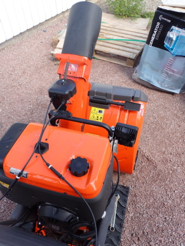 1398966-3 Snöslunga Husqvarna ST424T (Ny)