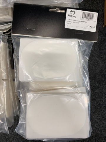 1399702-3 Hygiendynor & vindskydd för medhörnings-mikrofoner, Hellberg