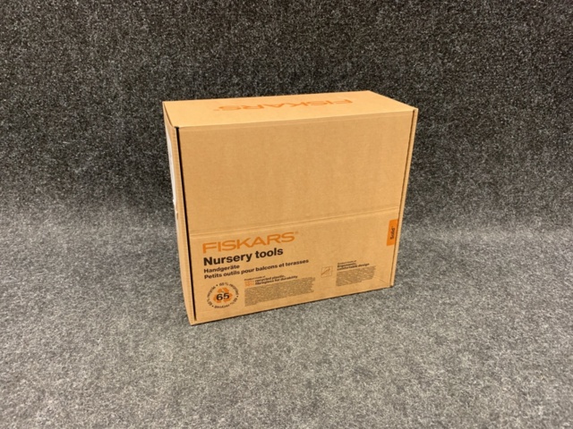 1399730-2 16 st Kultivator, Fiskars