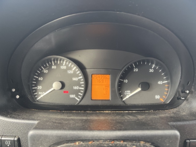 1351303-37 Mercedes-Benz Sprinter 513 CDI Chassi Enkelhytt Automatisk, 129hk, -2011