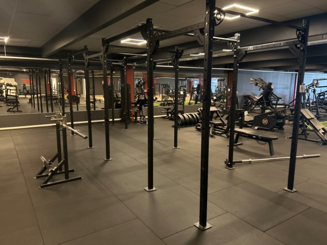 1356924-2 Rigg med 5 lyftplatser - Gymleco