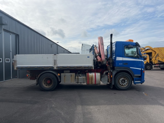1338352-4 Lastbil Volvo FM9 4X2 Manuell, -2006