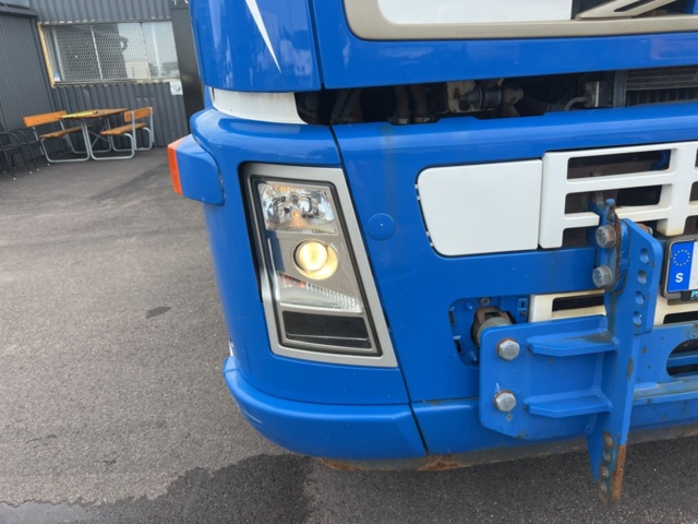 1338352-14 Lastbil Volvo FM9 4X2 Manuell, -2006