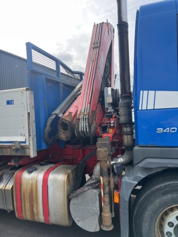 1338352-18 Lastbil Volvo FM9 4X2 Manuell, -2006