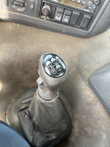 1338352-31 Lastbil Volvo FM9 4X2 Manuell, -2006