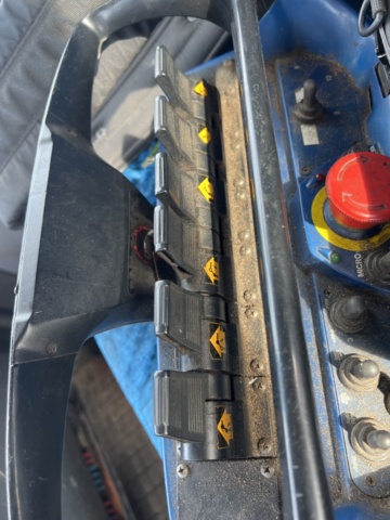 1338352-38 Lastbil Volvo FM9 4X2 Manuell, -2006