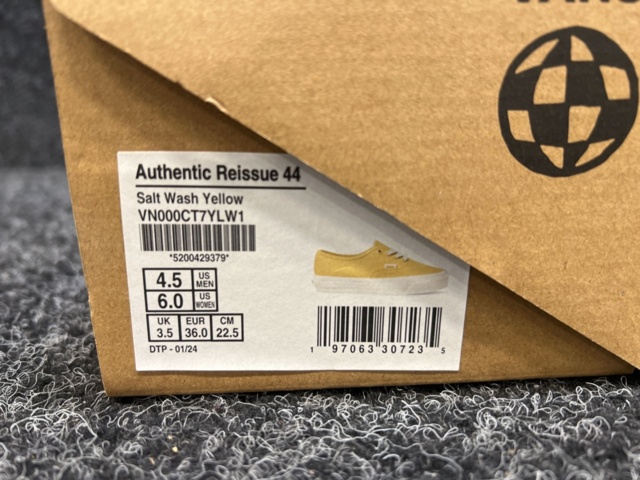 1399897-3 Skor Vans Authentic Resissue 44, Strl 36