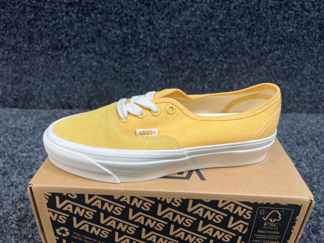 1399899-2 Skor Vans Authentic Resissue 44, Strl 36,5