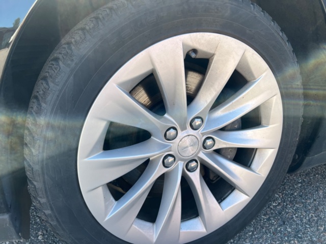 1400037-16 Tesla Model S 85, 378hk, 2013