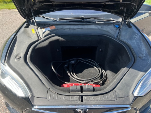 1400037-12 Tesla Model S 85, 378hk, 2013