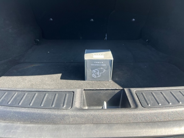 1400037-14 Tesla Model S 85, 378hk, 2013