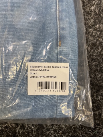 1398788-6 2 st Jeans Gizmo Tapered, Strl L