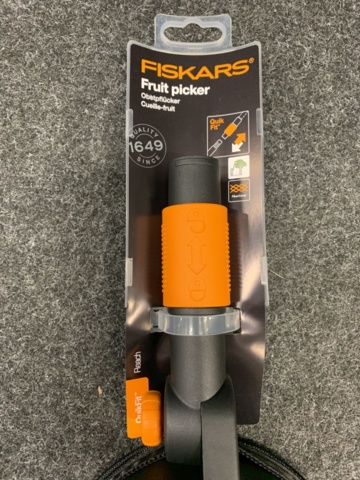 1399600-3 Fruit picker, planting stick, cultivator & seed spade, Fiskars