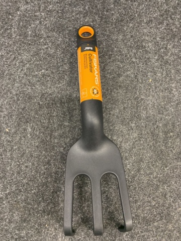 1399638-8 Sektorspridare, fröspade, kultivator & kopplingar, Gardena & Fiskars