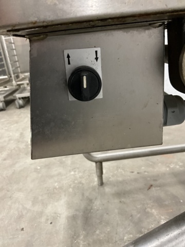 1400301-5 Stekbord på ben Electrolux