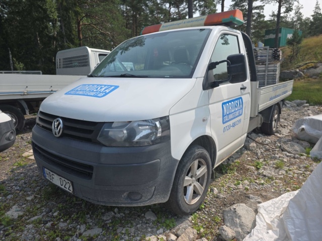 1319986-1 Volkswagen Transporter Chassi Cab T28 2.0 TDI Manuell, 102hk, 2011