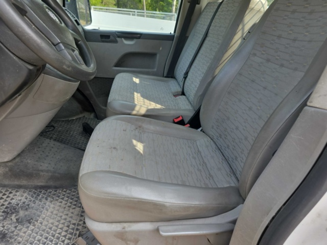 1319986-14 Volkswagen Transporter Chassi Cab T28 2.0 TDI Manuell, 102hk, 2011