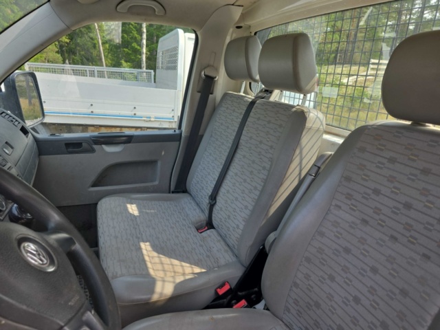 1319986-17 Volkswagen Transporter Chassi Cab T28 2.0 TDI Manuell, 102hk, 2011