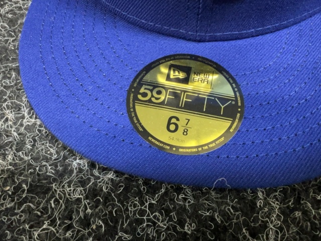1401455-6 4 pcs Caps New Era, size 6 7/8 (54.9 cm)