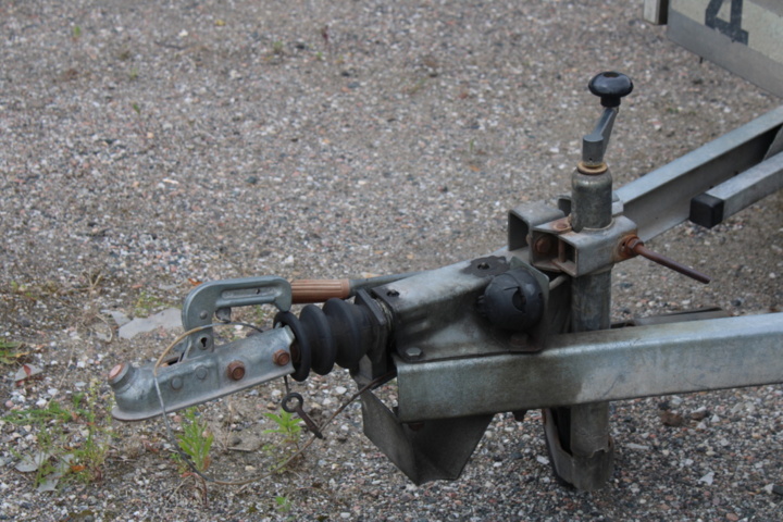 1394118-4 Släpvagn Sävsjösläpet 750 kg 1997