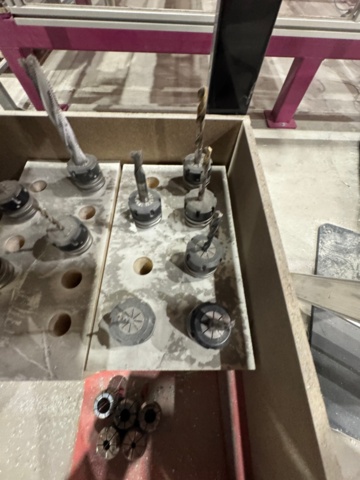 1321852-28 CNC fräsmaskin för träbearbetning 3-axlig