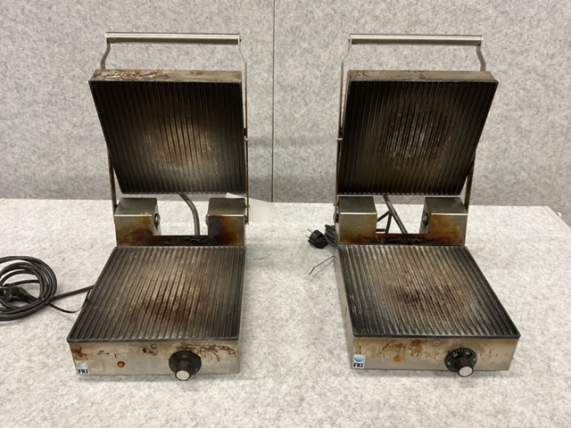 1400330-1 Klämgrillar 2 st