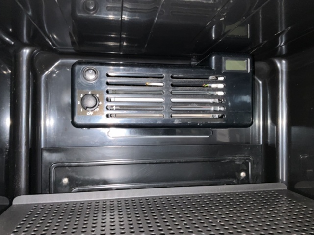 1400332-4 Displaykyl  Tefcold med tonat glas