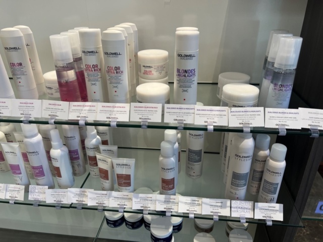 1395423-5 Hårvårdsprodukter ca 350 st