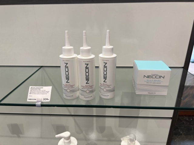 1395423-7 Hårvårdsprodukter ca 350 st