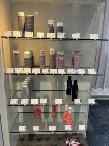 1395423-11 Hårvårdsprodukter ca 350 st