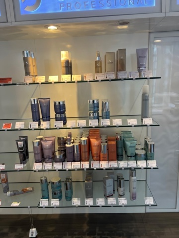 1395423-18 Hårvårdsprodukter ca 350 st