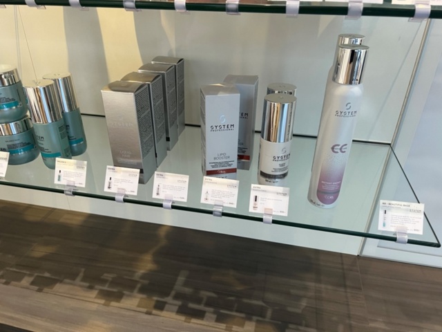 1395423-22 Hårvårdsprodukter ca 350 st