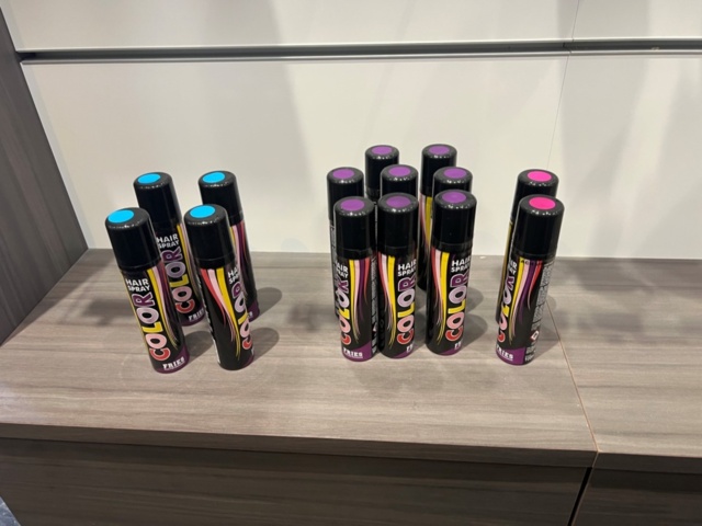 1395423-34 Hårvårdsprodukter ca 350 st