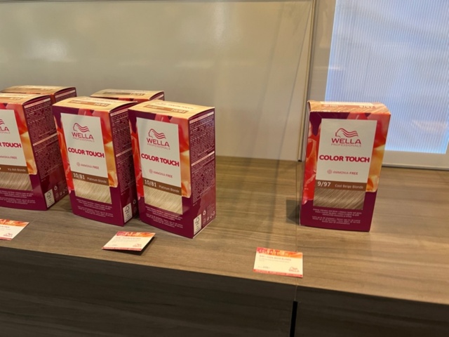 1395423-36 Hårvårdsprodukter ca 350 st