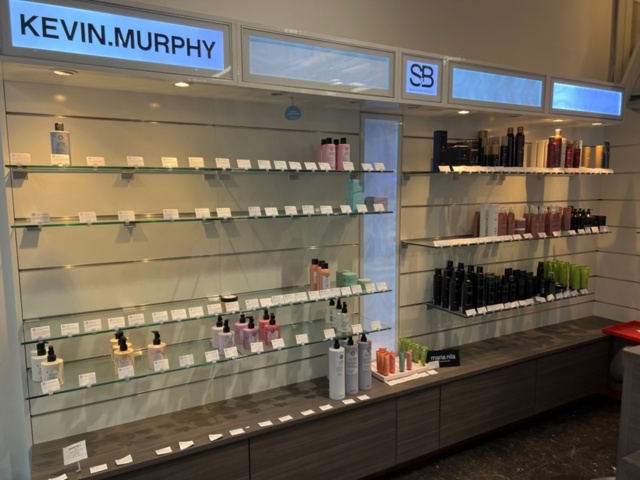 1395423-47 Hårvårdsprodukter ca 350 st