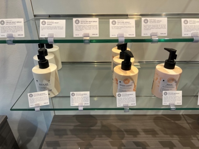 1395423-48 Hårvårdsprodukter ca 350 st