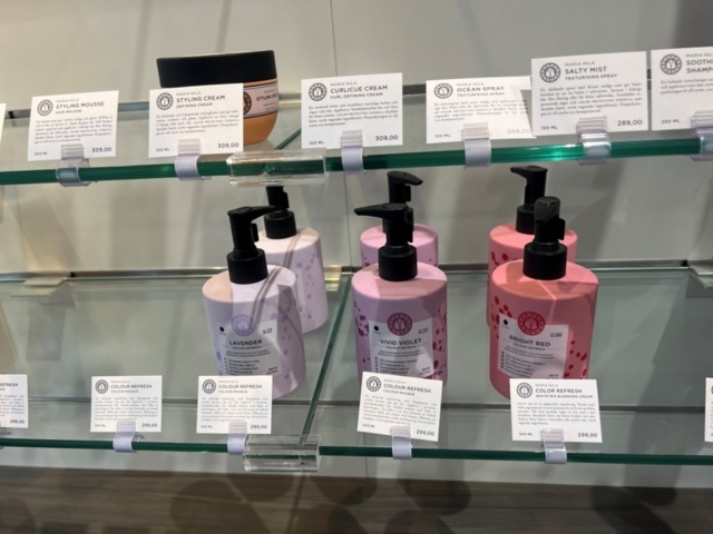 1395423-49 Hårvårdsprodukter ca 350 st