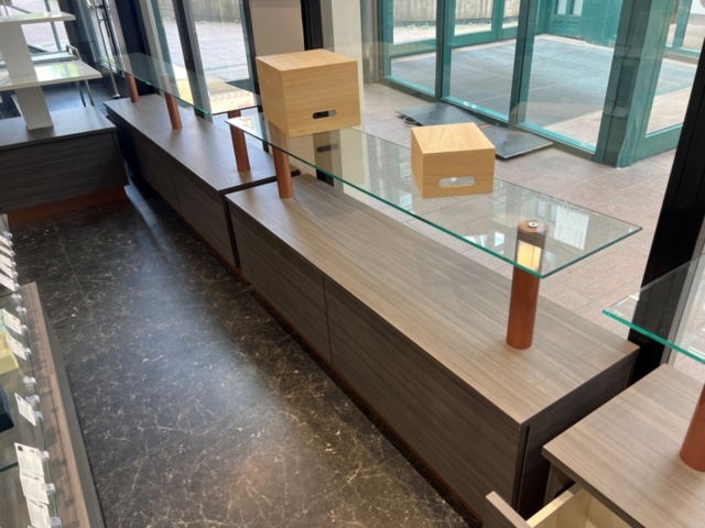 1395423-66 Hårvårdsprodukter ca 350 st