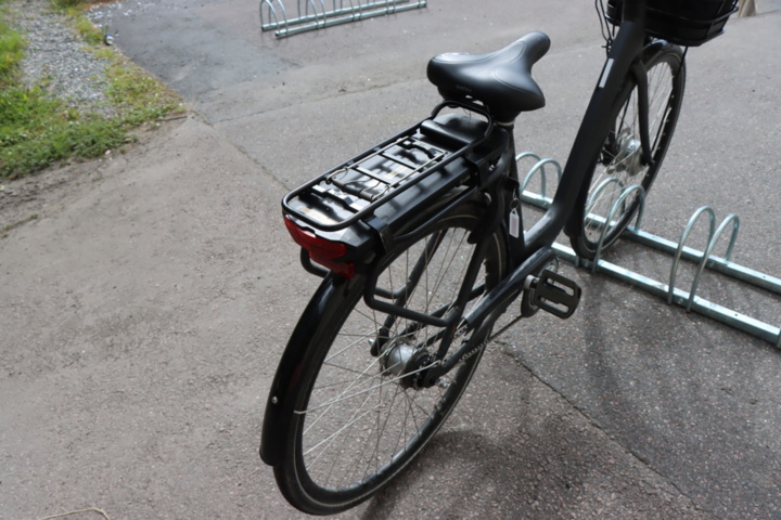 1295586-10 El-Cykel Crescent Elina 7-vxl svart