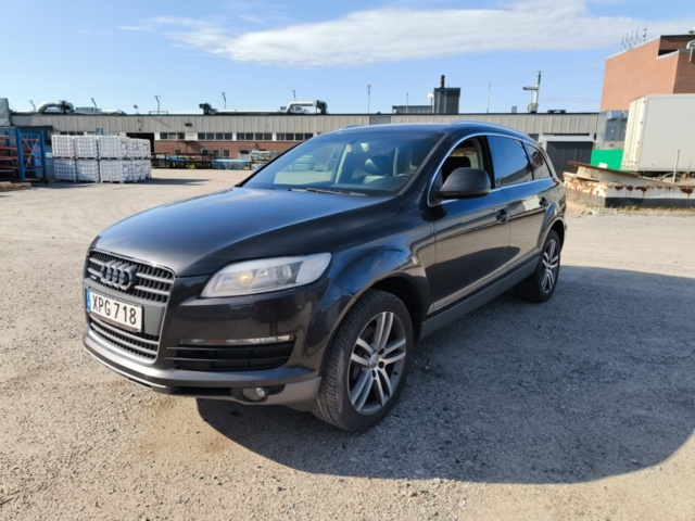 1331797-1 Audi Q7 4.2 FSI V8 quattro TipTronic -2006