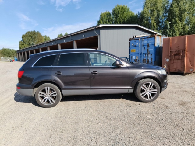 1331797-7 Audi Q7 4.2 FSI V8 quattro TipTronic -2006