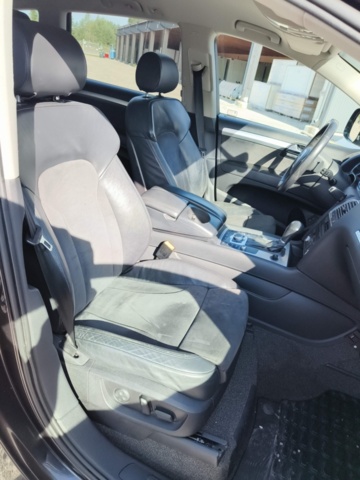 1331797-80 Audi Q7 4.2 FSI V8 quattro TipTronic -2006