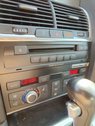 1331797-97 Audi Q7 4.2 FSI V8 quattro TipTronic -2006