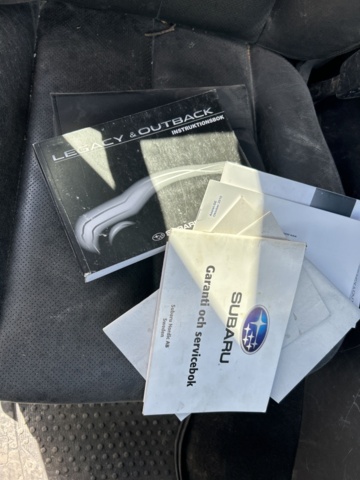 1383030-68 Subaru Outback 2.0 4WD Manuell, 150hk, 2011 (Reparationsobjekt)