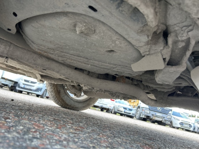 1383030-58 Subaru Outback 2.0 4WD Manuell, 150hk, 2011 (Reparationsobjekt)