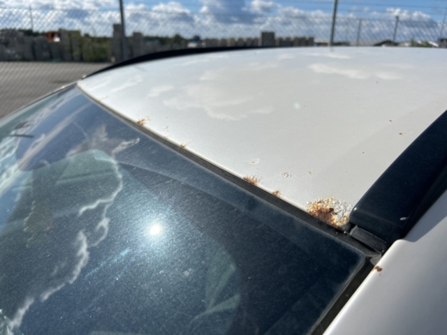 1383030-38 Subaru Outback 2.0 4WD Manuell, 150hk, 2011 (Reparationsobjekt)