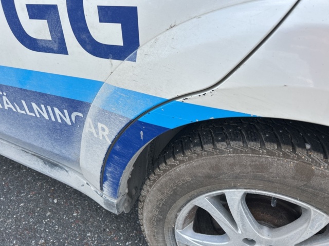 1383030-39 Subaru Outback 2.0 4WD Manuell, 150hk, 2011 (Reparationsobjekt)