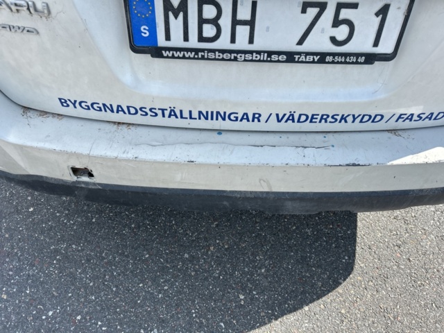 1383030-43 Subaru Outback 2.0 4WD Manuell, 150hk, 2011 (Reparationsobjekt)